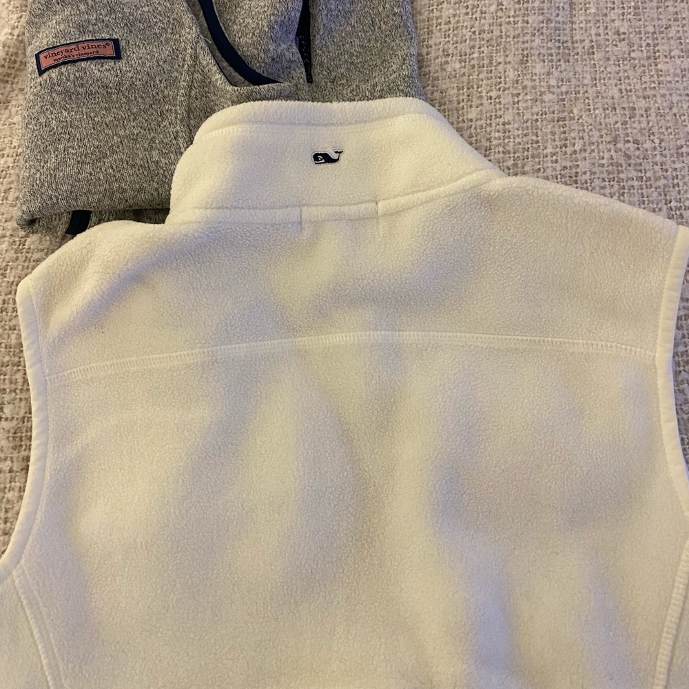 Vineyard Vines Vest, Small, Excellent condition - Picture 5 of 9